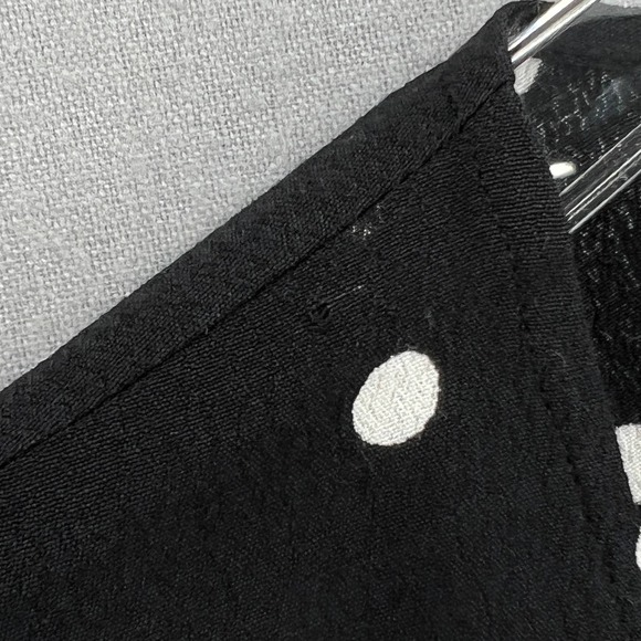 ARITZIA WILFRED Shirt Womens Medium Black White New Prairie Blouse V-neck Top - Picture 13 of 16